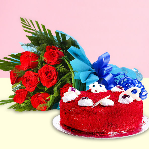 Red Roses With Cake